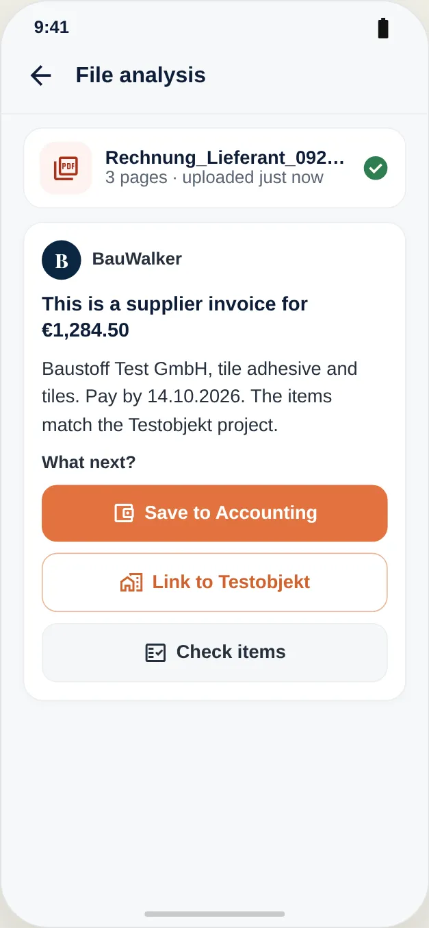 An uploaded supplier invoice is read and can be assigned to the project